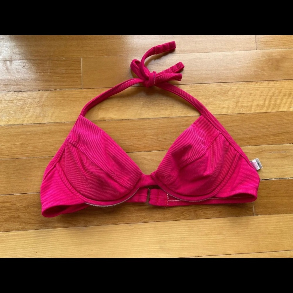 Victoria’s Secret bikini top